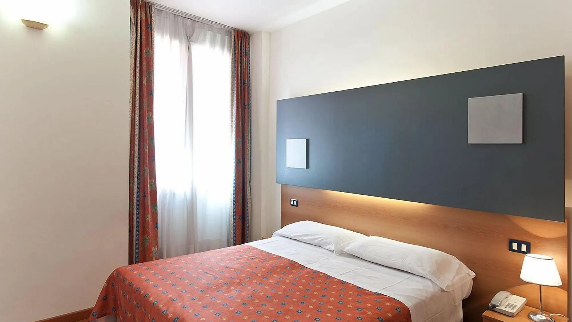 Hotel San Remo Rome